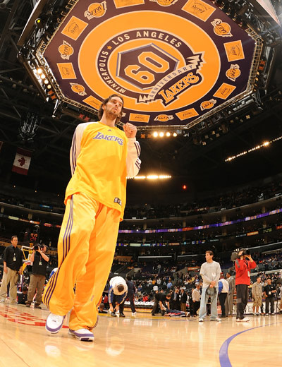 表现优异 表现优异