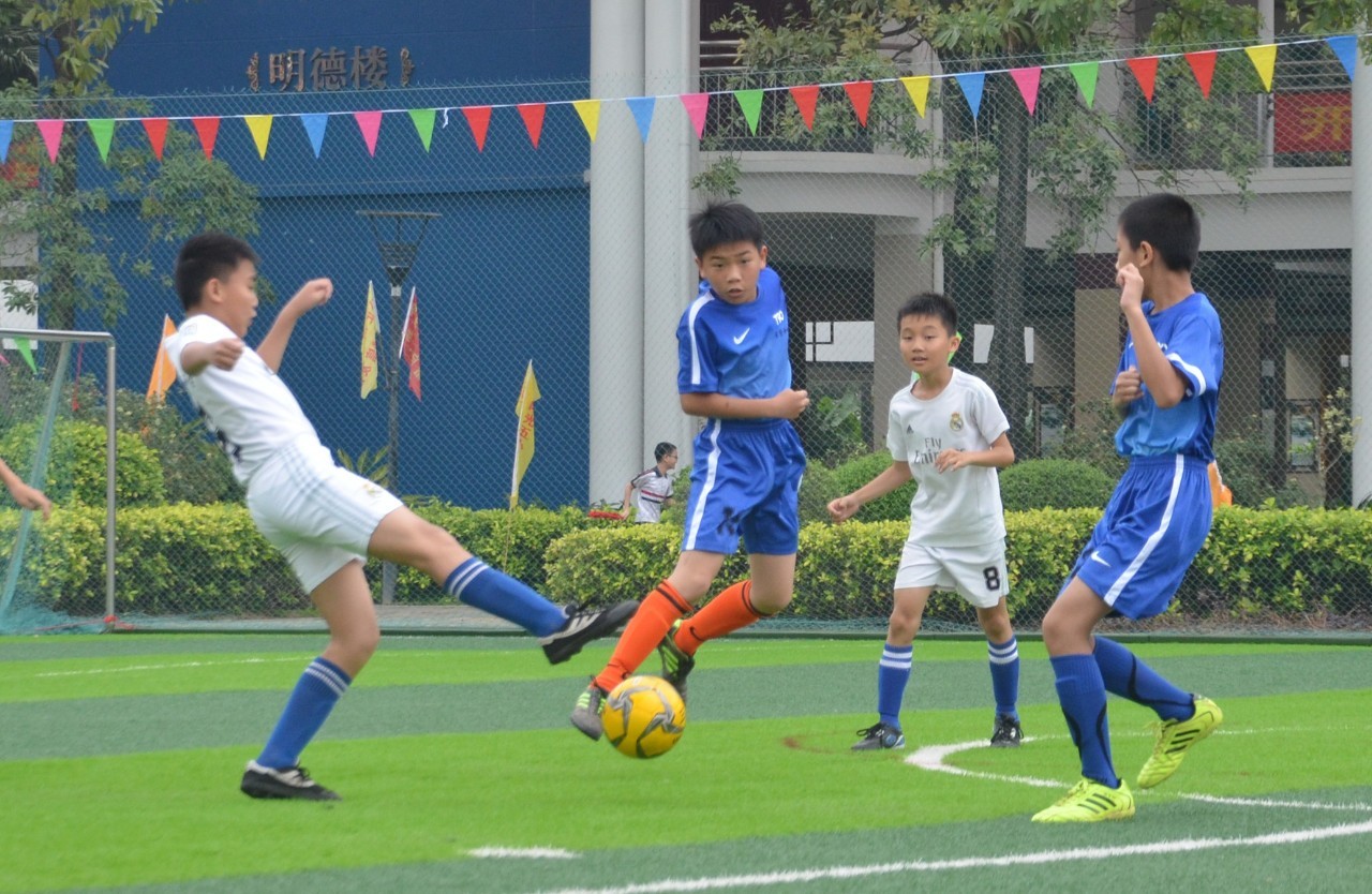 尽管后防线 尽管后防线