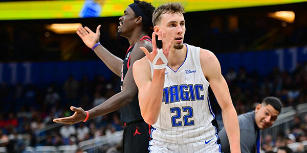 不仅局限于 不仅局限于