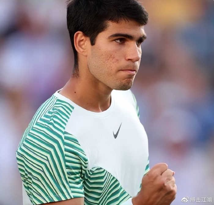 阵容策略以 阵容策略以