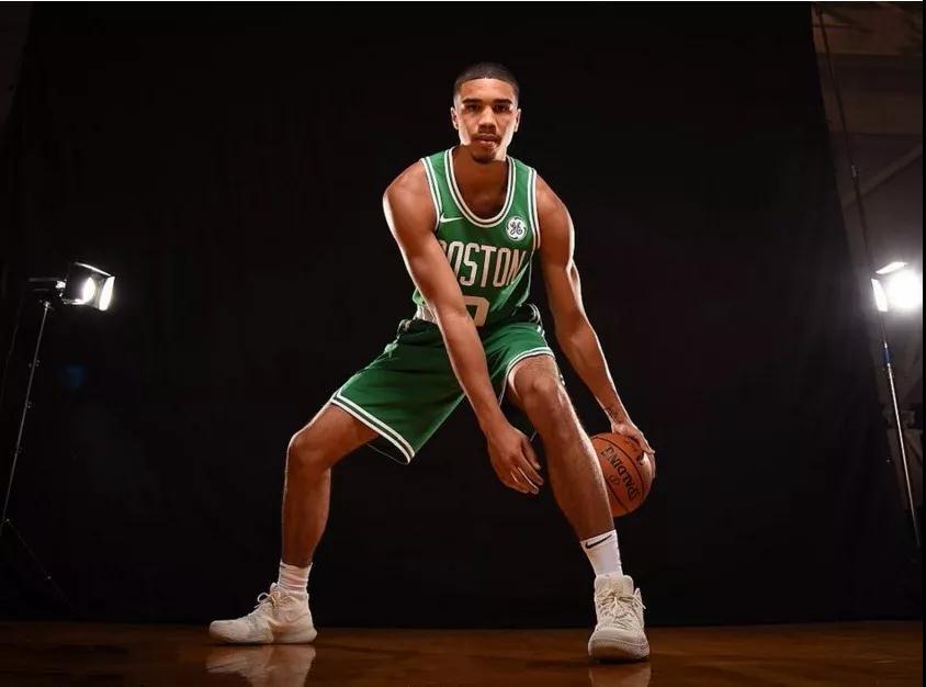 真空管娃娃 真空管娃娃